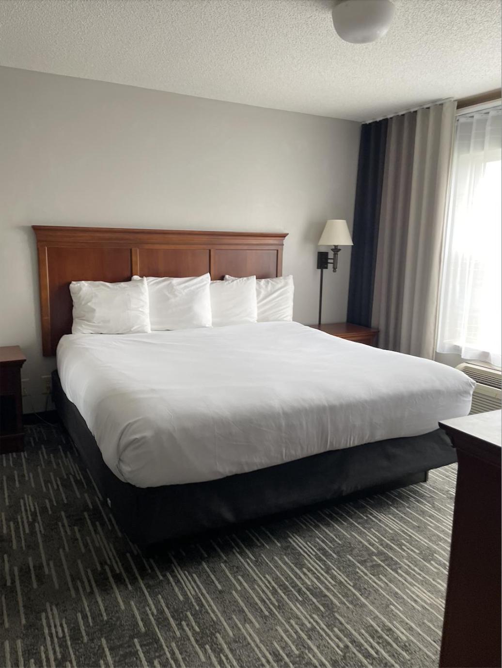 Harmony Inn & Suites Форт-Додж Экстерьер фото