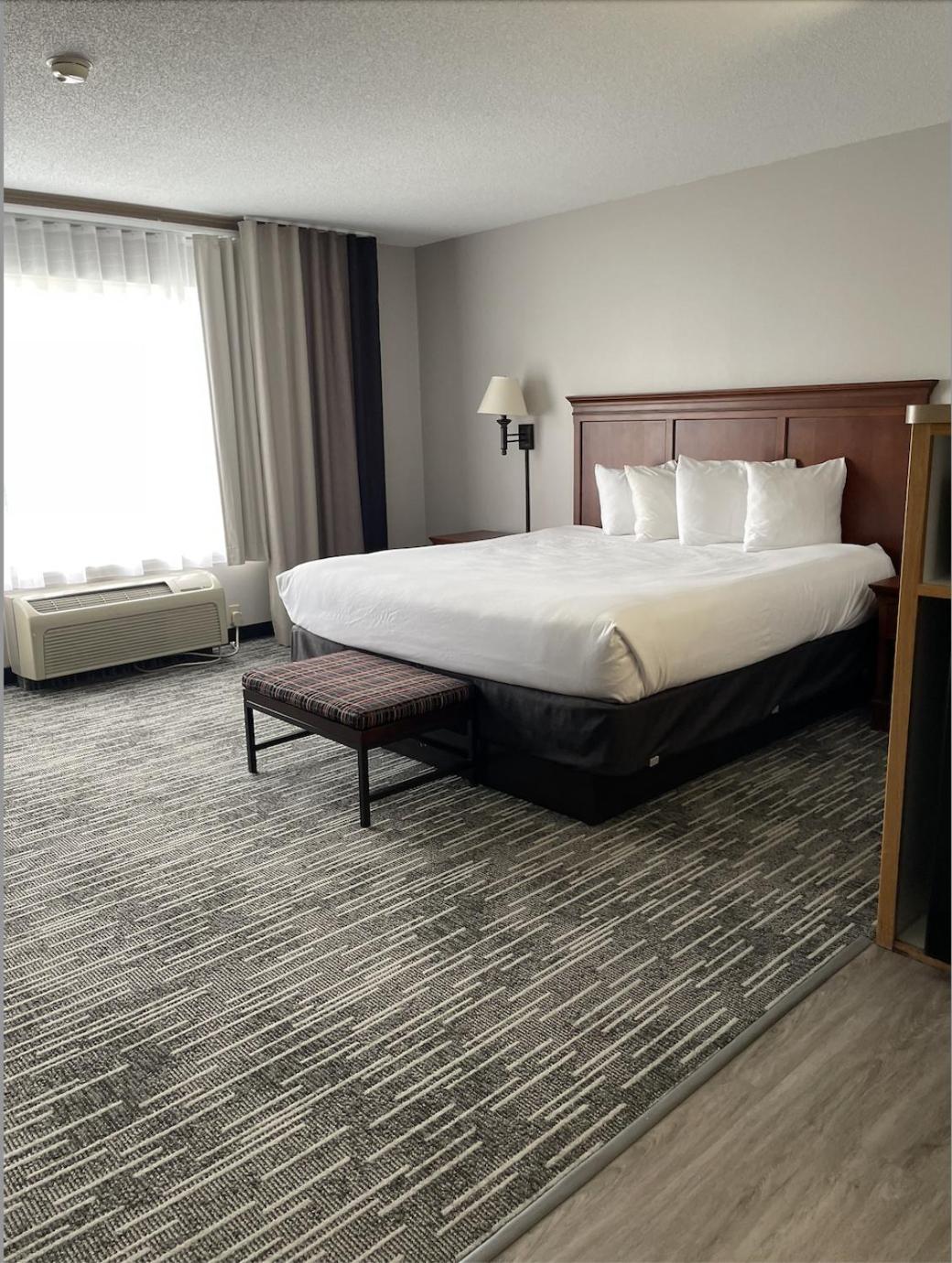 Harmony Inn & Suites Форт-Додж Экстерьер фото