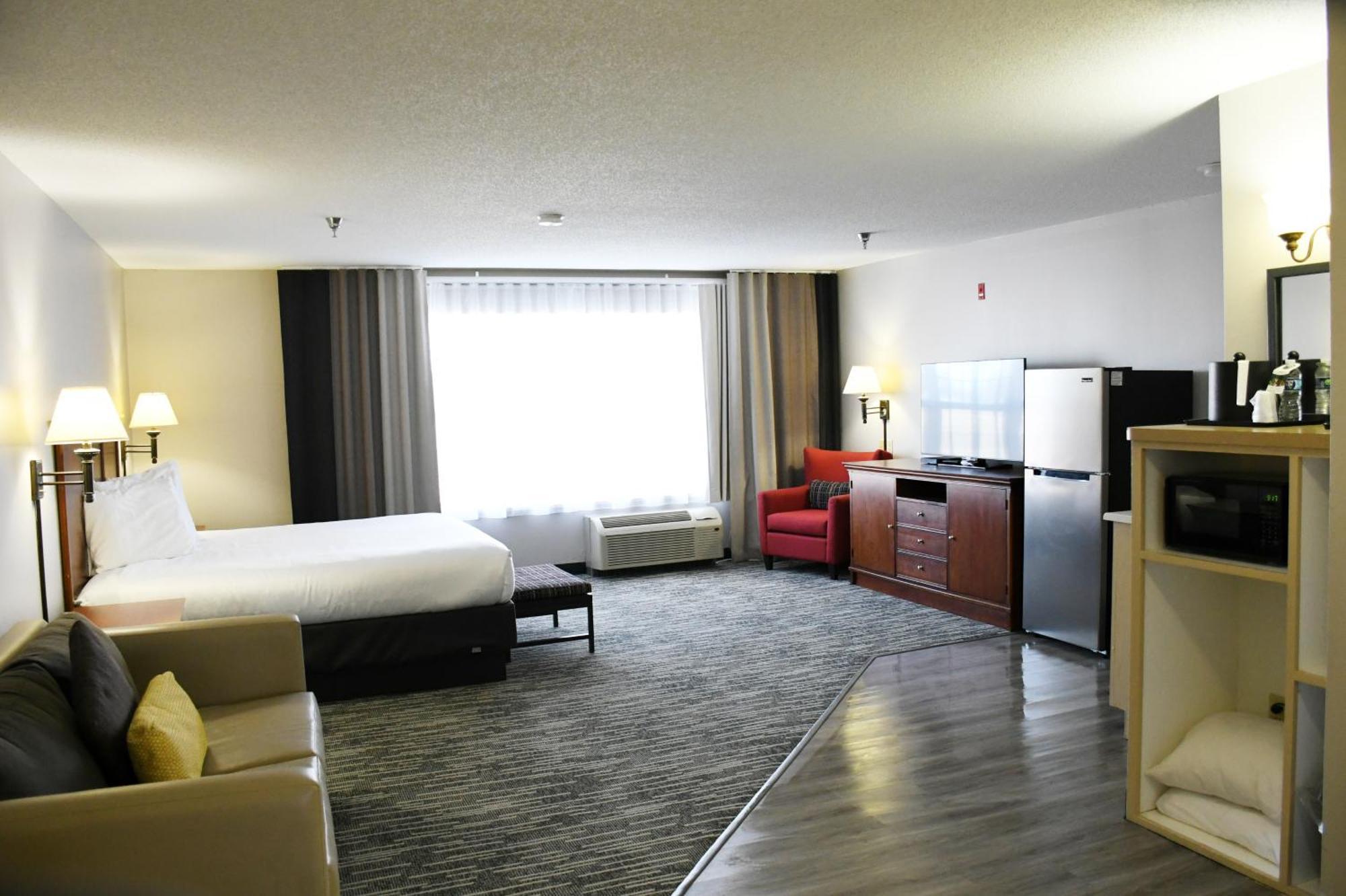Harmony Inn & Suites Форт-Додж Экстерьер фото